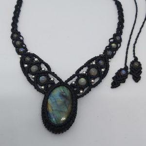 Macramé Labradoriet ketting