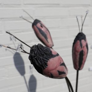 Bloemen van keramiek