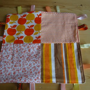 labeldoek / knuffeldoek / tutteldoek XL thema; geel & oranje appeltjes