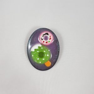 Toetjes broche