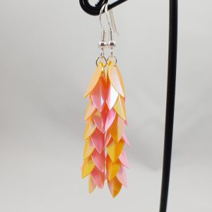 Roze en gele pailletten oorbellen