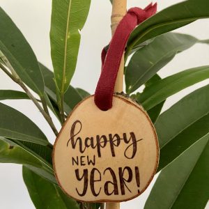 Houten kersthanger "happy new year"