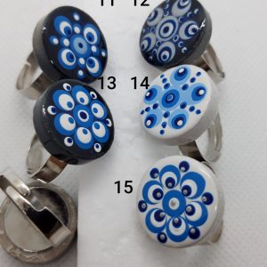 Gestipte ring van keramiek