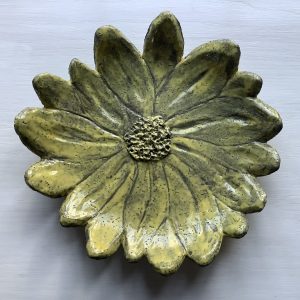 Schaal in de vorm van bloem